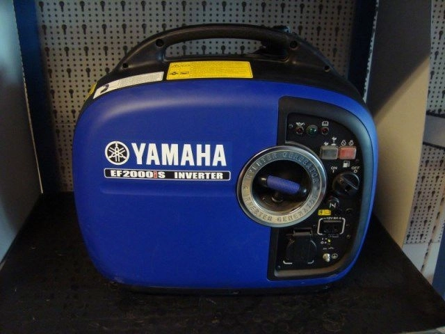 yamaha-generator-ef2000is-1